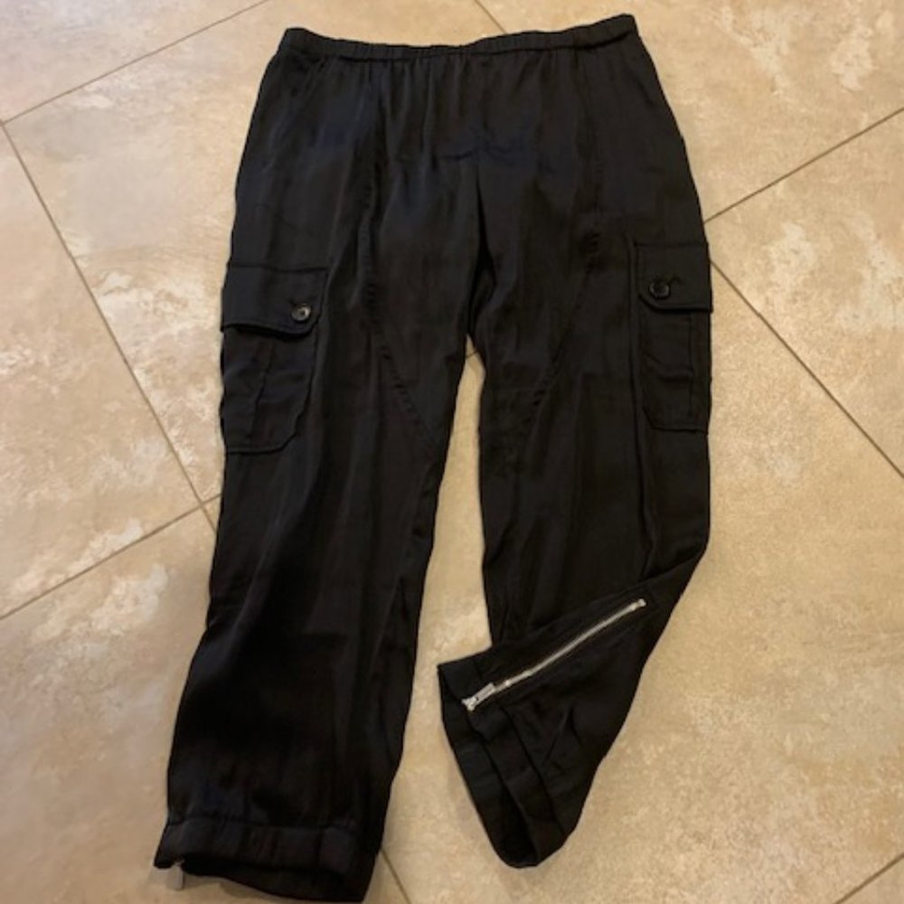 bcbg max azria black cargo style pants size m